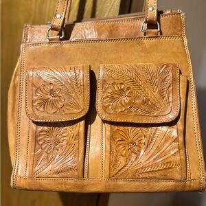 VINTAGE Elegant Tan Leather Handbag